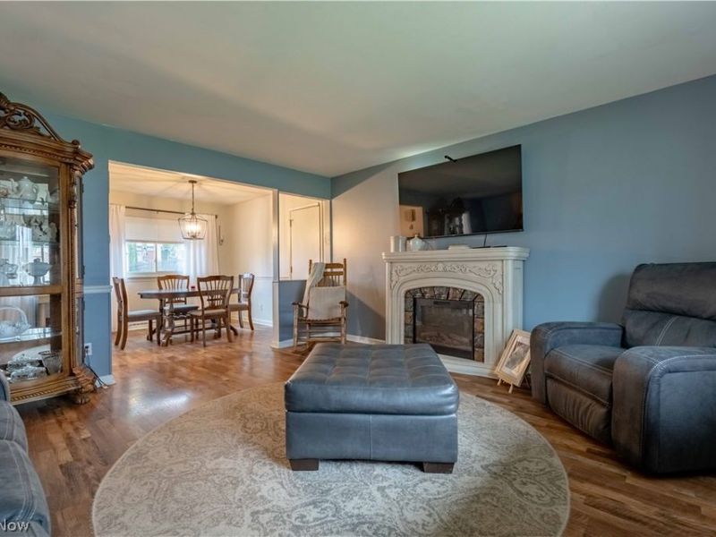 2435 Eastern Avenue , Alliance, OH 44601 Photo 5