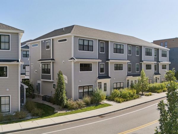 50 Cate Street, Unit 4, Portsmouth, NH 03801