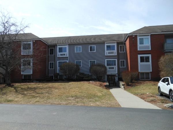 113 Cluff Crossing Road, Unit 26, Salem, NH 03079