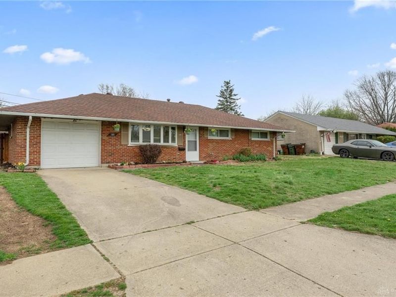 1681 Hillwood Drive, Kettering, OH 45439 Photo 2