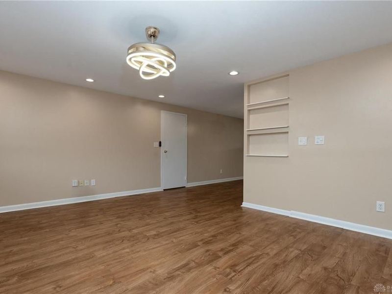 1681 Hillwood Drive, Kettering, OH 45439 Photo 5