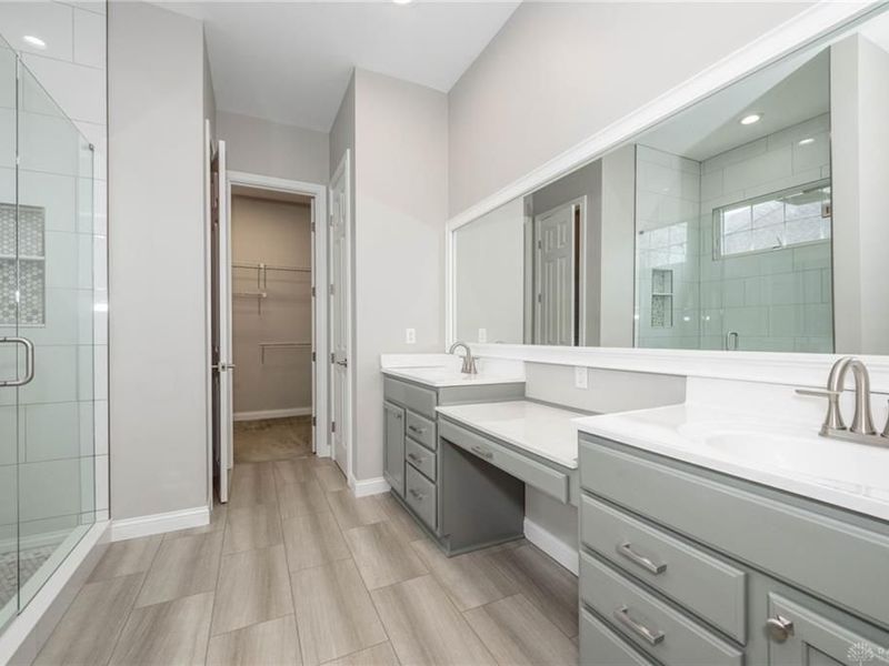 9034 Amy Marie Drive, West Chester, OH 45069 Photo 21