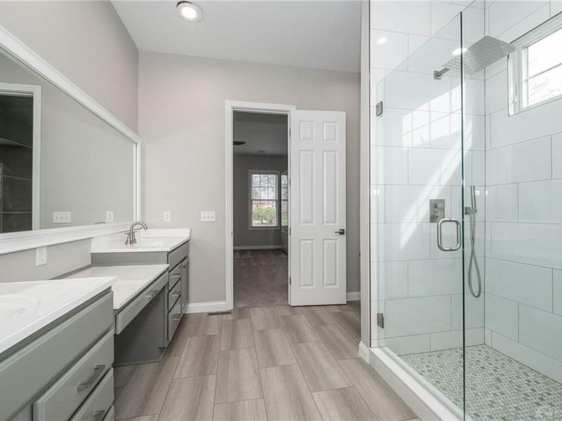 9034 Amy Marie Drive, West Chester, OH 45069 Photo 22