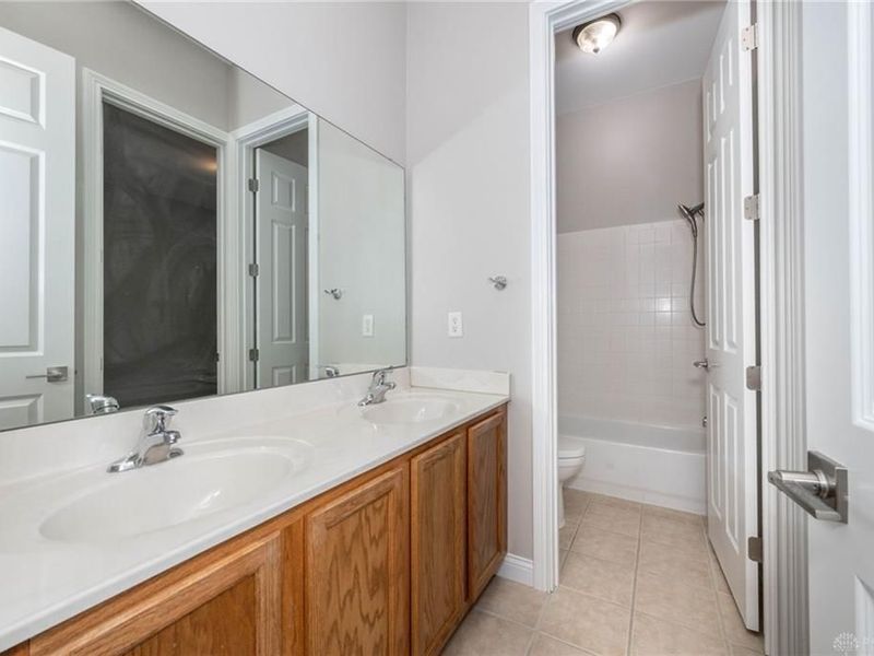 9034 Amy Marie Drive, West Chester, OH 45069 Photo 26