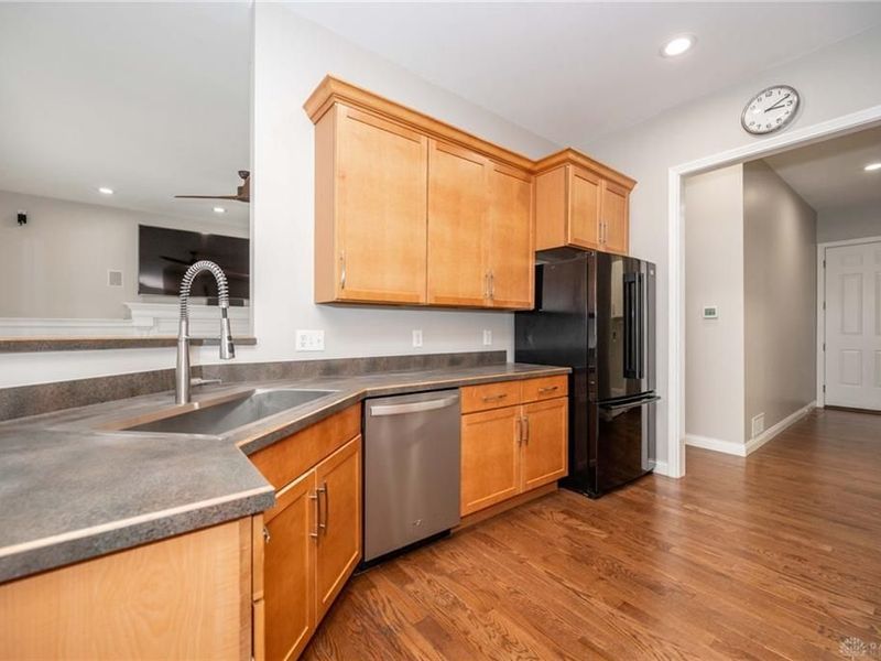 9034 Amy Marie Drive, West Chester, OH 45069 Photo 9