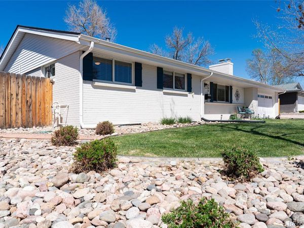 389 W Caley Drive, Littleton, CO 80120