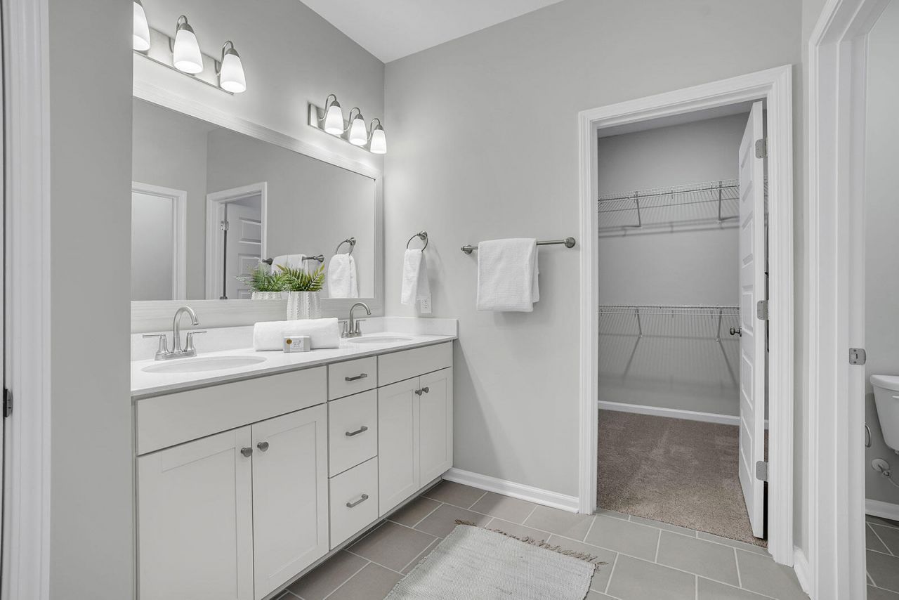 15 Dahlberg Street Photo 13