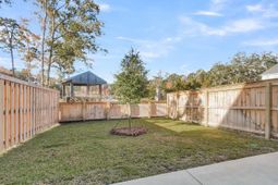 15 Dahlberg Street photo 4