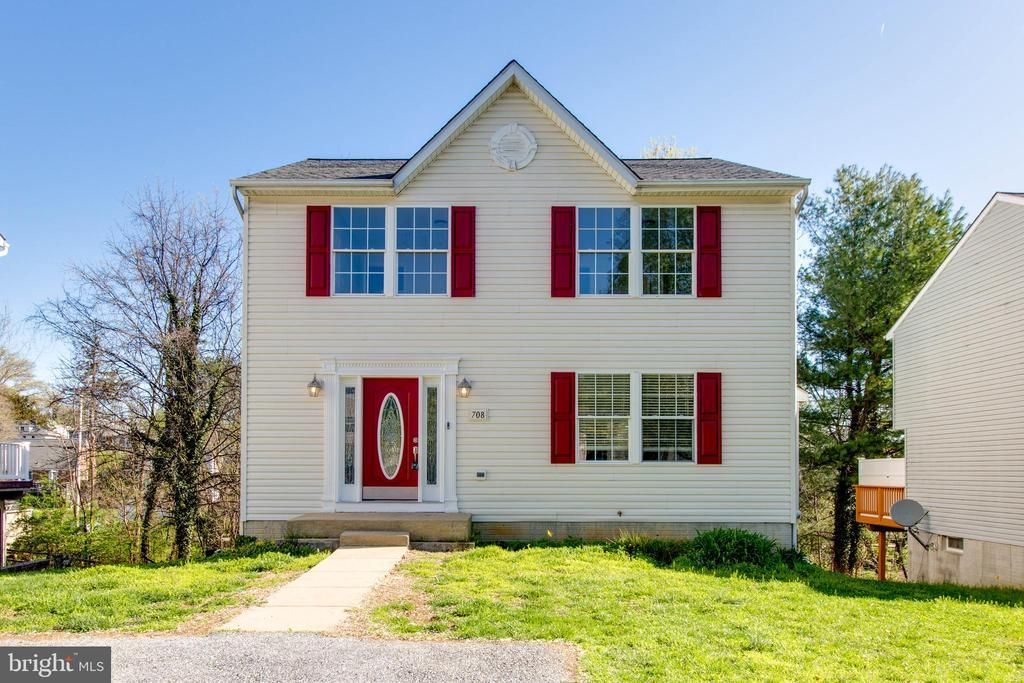 708 Lenstrom Friend Court, Baltimore, MD 21228 Main Photo