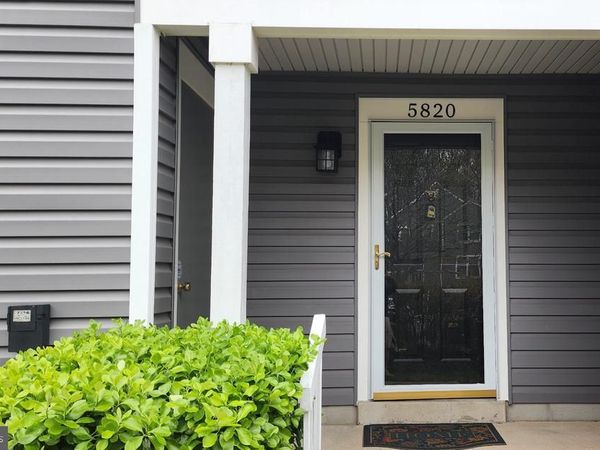 5820 ORCHARD HILL COURT, Unit 5820, CLIFTON, VA 20124