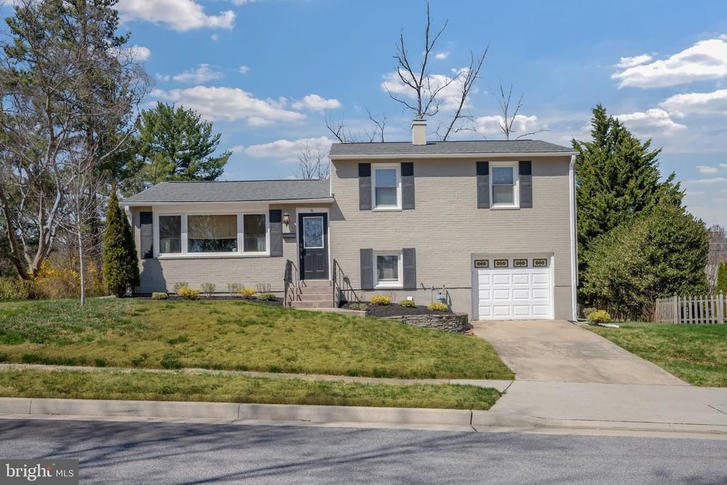 6 PICKETT ROAD, LUTHERVILLE TIMONIUM, MD 21093