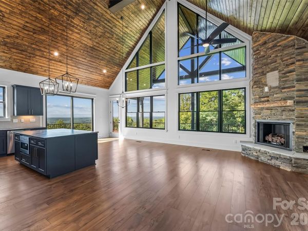 4898 Soaring Top Lane, Lenoir, NC 28645