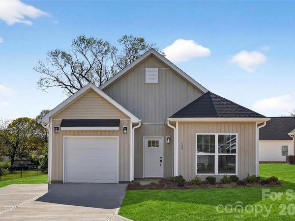 3103 Clermont Avenue , Kannapolis, NC 28081