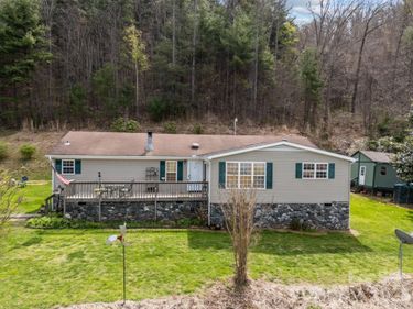 74 Chambers Road , Weaverville, NC 28787