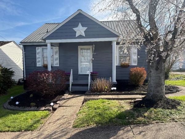 1105 B Street, Ceredo, WV 25507