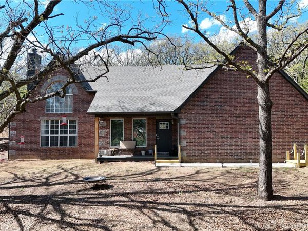60 N Timberlane Cove Road , Cleveland, OK 74020