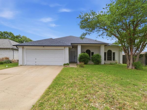 508 Battlecreek LN, Leander, TX 78641