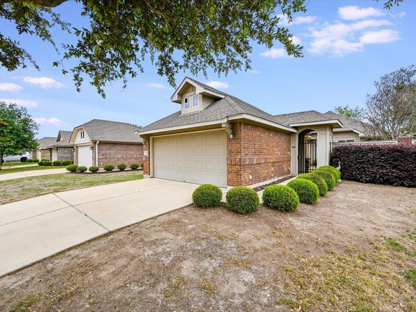 358 Tilly LN, Buda, TX 78610