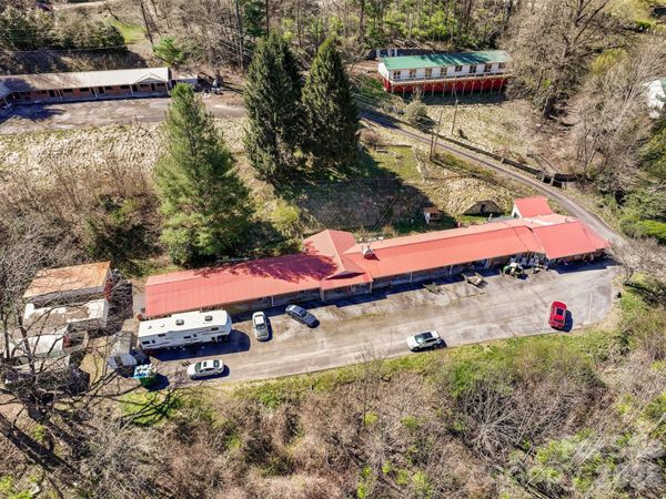 179 Lewis Lane , Maggie Valley, NC 28751