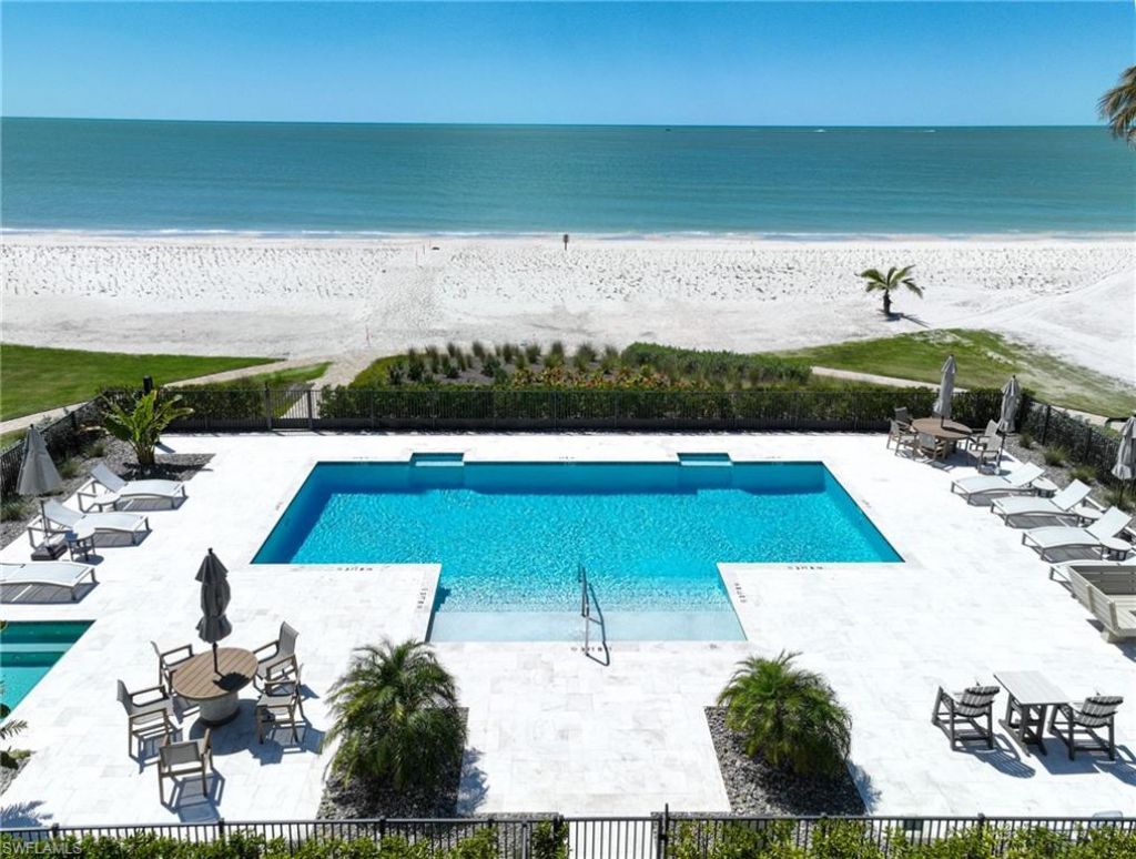 109 Curacao Ln , Bonita Springs, FL 34134 Photo