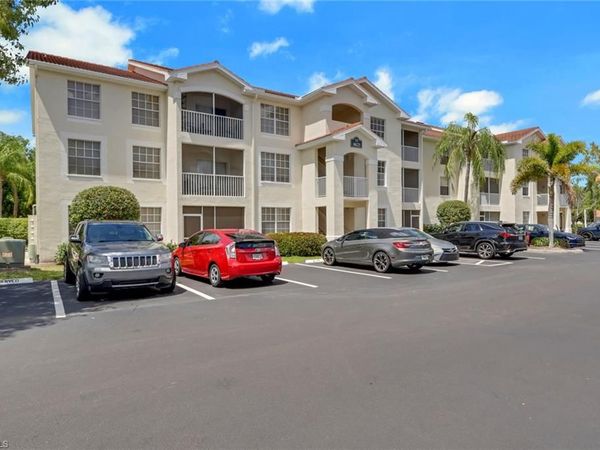 4625 Saint Croix LN , Unit 1136, NAPLES, FL 34109