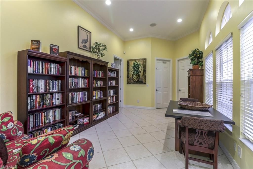 4625 Saint Croix Ln, Unit 1136, Naples, FL 34109 Photo