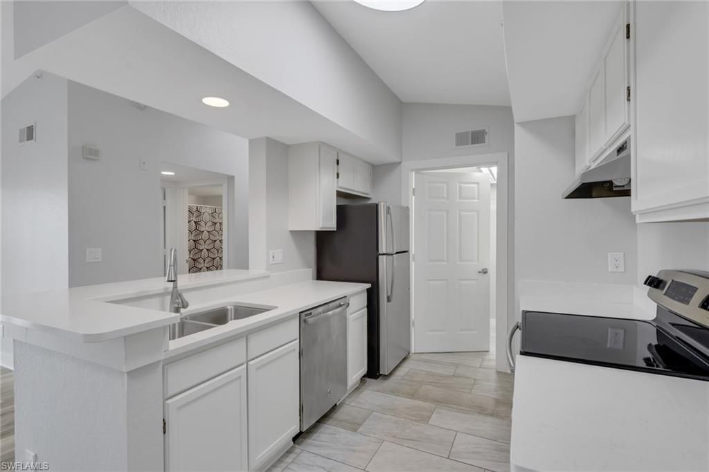 4625 Saint Croix Ln, Unit 1136, Naples, FL 34109 Photo