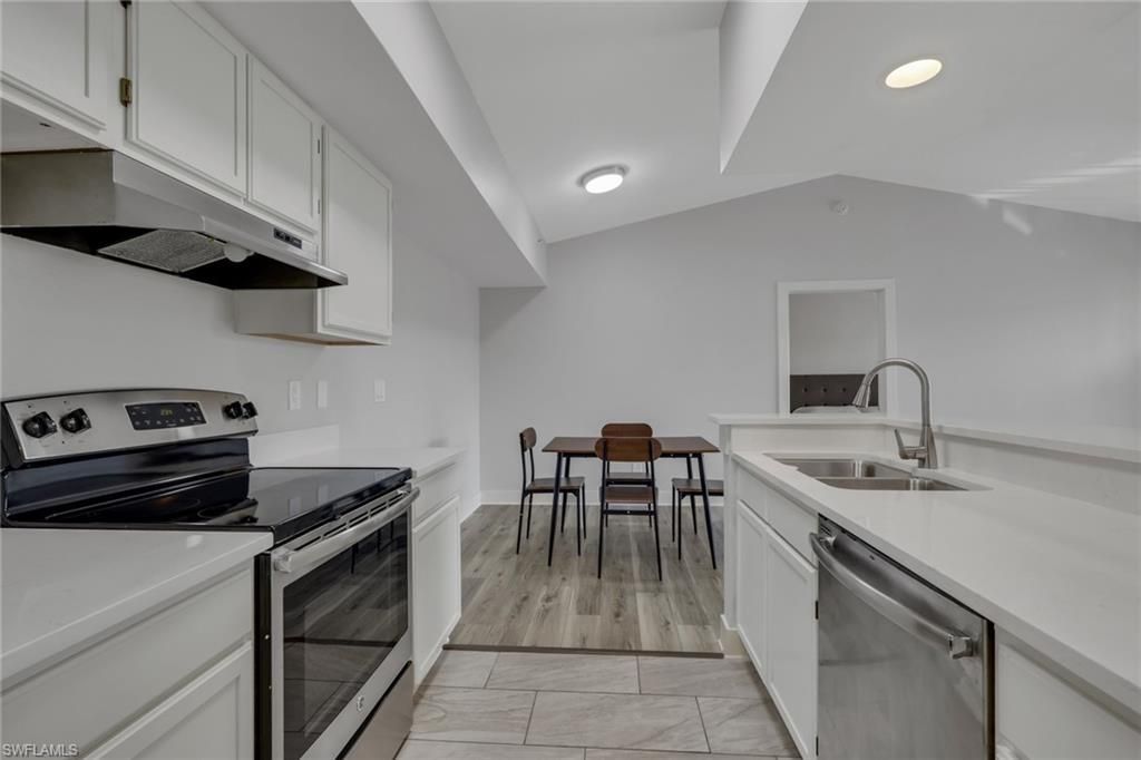 4625 Saint Croix Ln, Unit 1136, Naples, FL 34109 Photo