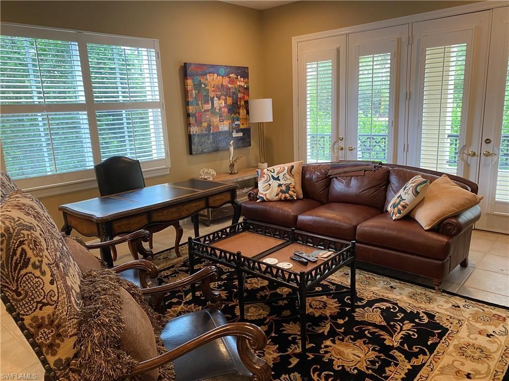 2662 Bolero Dr, Unit 10-2, Naples, FL 34109 Photo