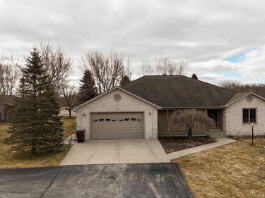 7141 Pleasant Valley Road W, Blanchard, MI 49310