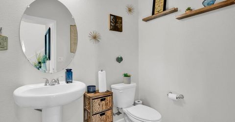 9633 Respect Dr, Sacramento, CA 95829 Photo