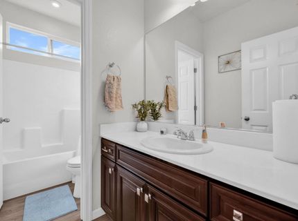 9633 Respect Dr, Sacramento, CA 95829 Photo