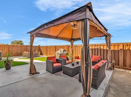 9633 Respect Dr, Sacramento, CA 95829 Photo