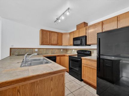 1754 Urbana Way, Sacramento, CA 95833 Photo