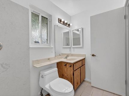 1754 Urbana Way, Sacramento, CA 95833 Photo