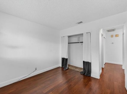 1754 Urbana Way, Sacramento, CA 95833 Photo