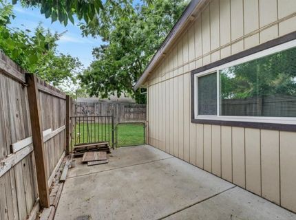 1754 Urbana Way, Sacramento, CA 95833 Photo