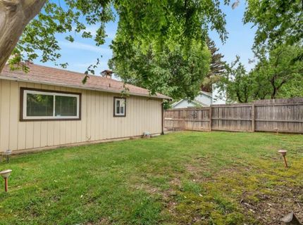 1754 Urbana Way, Sacramento, CA 95833 Photo