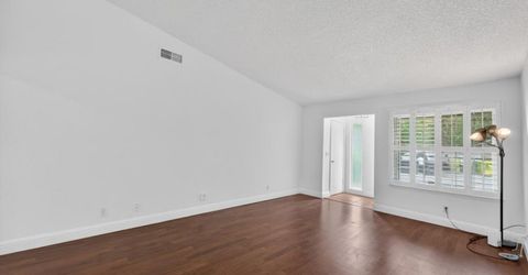 1754 Urbana Way, Sacramento, CA 95833 Photo