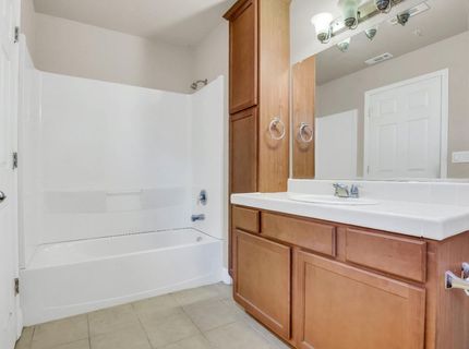 7139 Humanity Ln, Sacramento, CA 95822 Photo