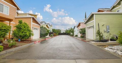 7139 Humanity Ln, Sacramento, CA 95822 Photo