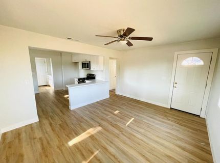 1757 Kenwood St, Sacramento, CA 95815 Photo