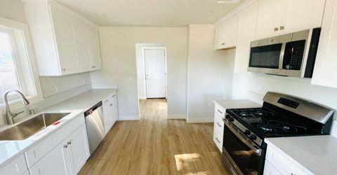 1757 Kenwood St, Sacramento, CA 95815 Photo