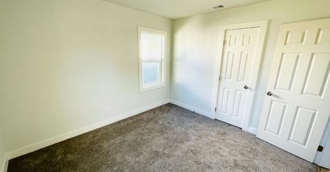 1757 Kenwood St, Sacramento, CA 95815 Photo