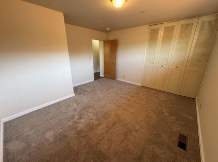 777 Lawrence Dr, Gilroy, CA 95020 Photo