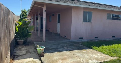 777 Lawrence Dr, Gilroy, CA 95020 Photo