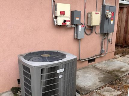 777 Lawrence Dr, Gilroy, CA 95020 Photo