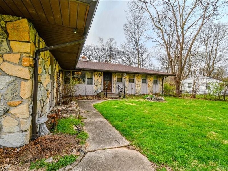 3223 Ravenwood Road, Fairborn, OH 45324 Photo 5