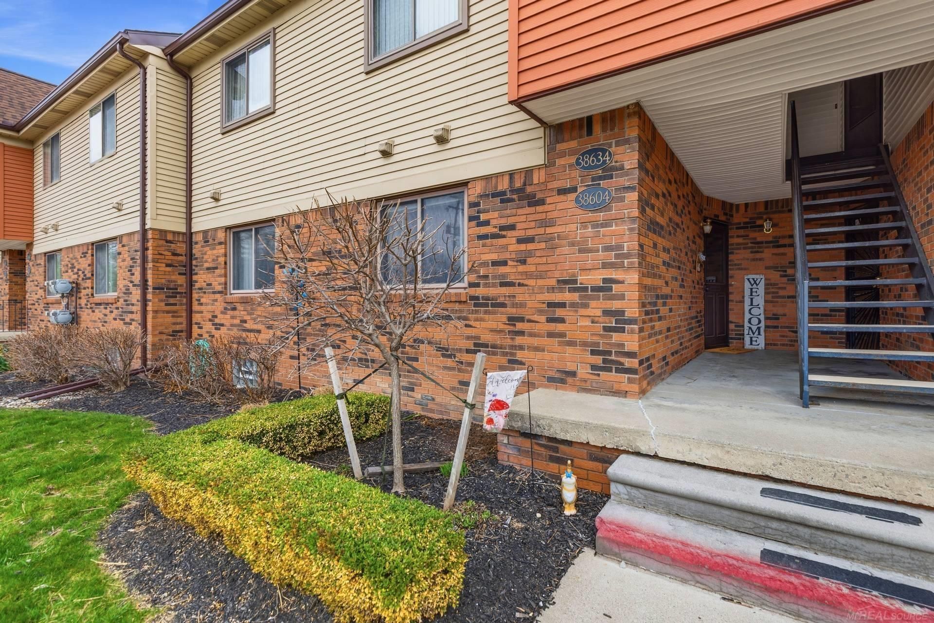 38604 Lanse Creuse Street, Harrison Township, MI 48045 Main Photo