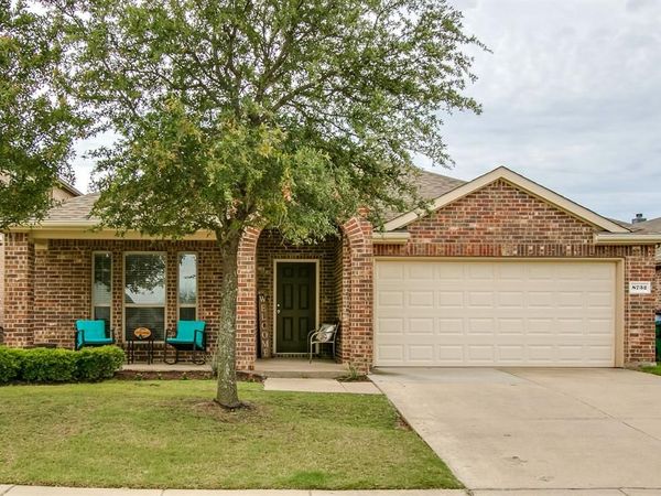 8732 Whirlwind Trail, Aubrey, TX 76227